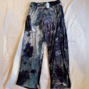NWT super soft velvet sweats sweatpants PJs COZIE tie dye
